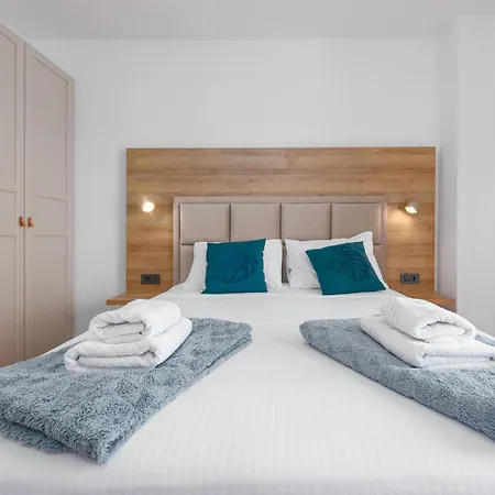 Awesome In Vikendica *