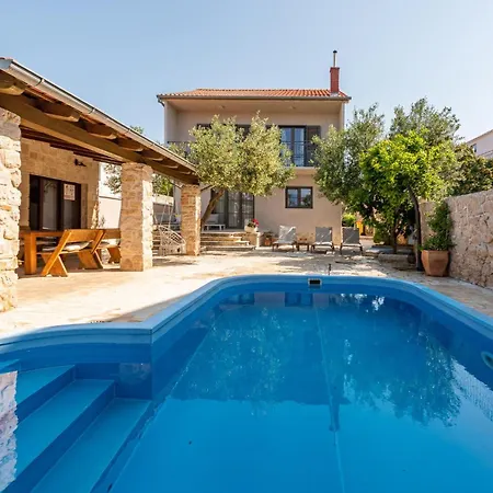 Lovely In Betina (Sibenik-Knin)
