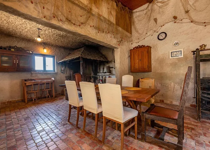 Vikendica Awesome In *