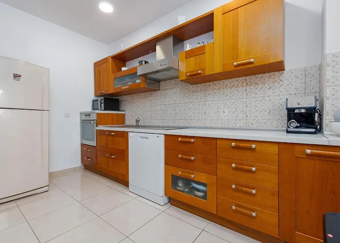 Awesome In Vikendica Betina (Sibenik-Knin)